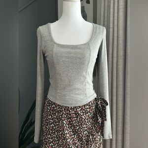 Active USA Gray Ribbed Long Sleeve Top